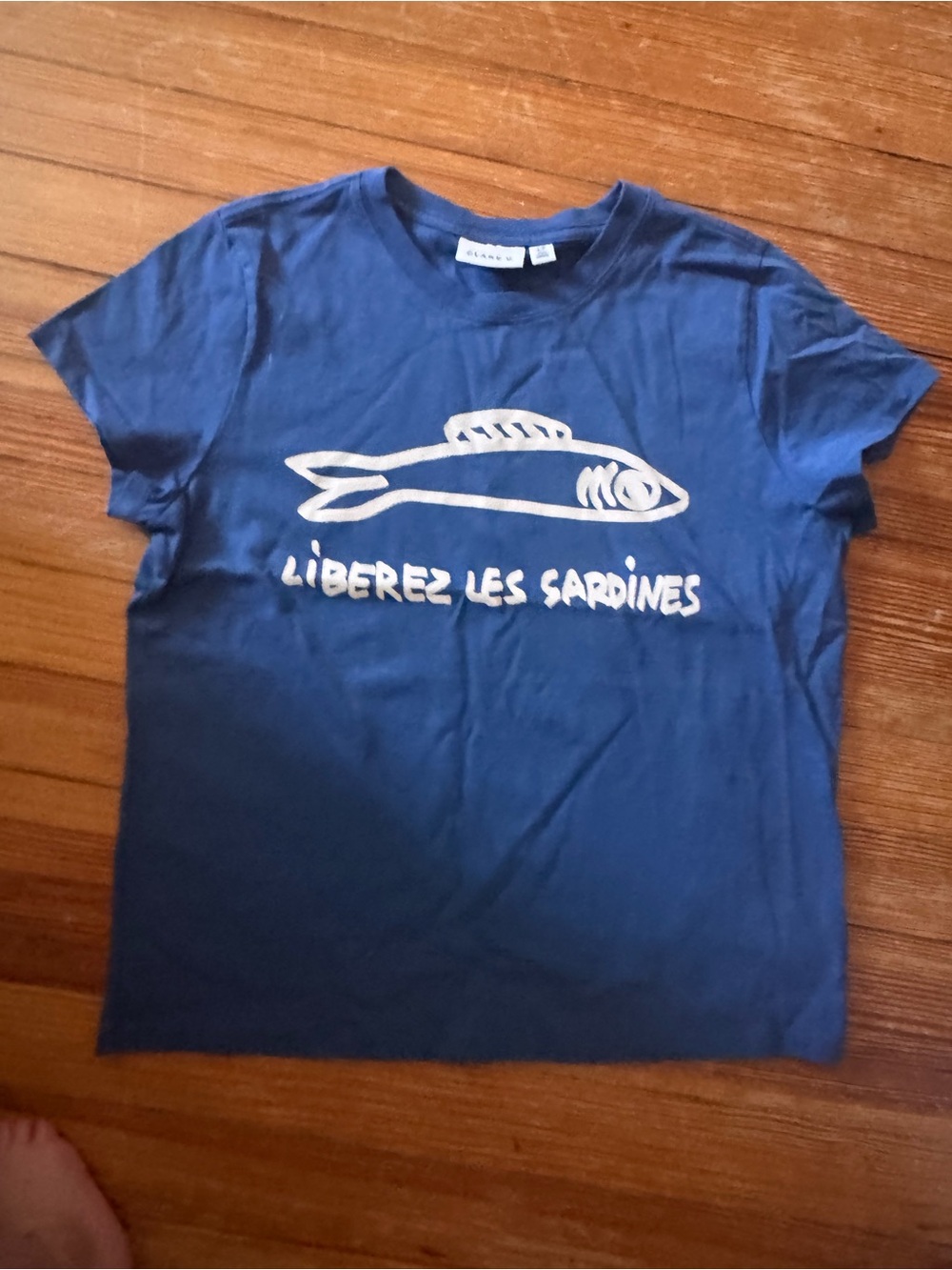Liberez Les Sardines Navy Blue Graphic T-Shirt